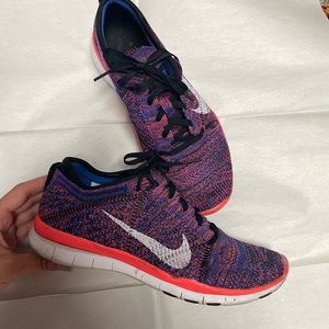 womens nike free